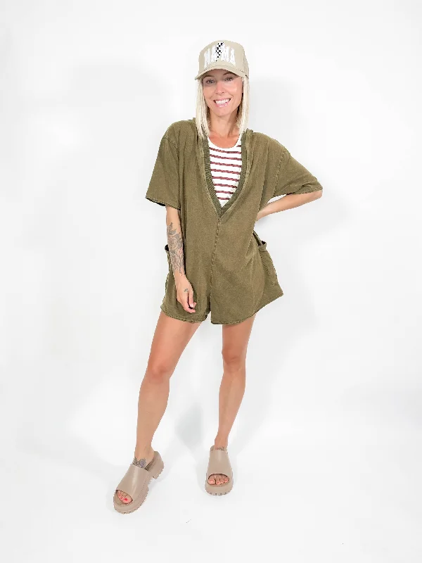 Movement Reversible Vintage Wash Romper- OLIVE