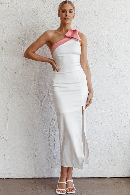 Sweetest Thing One-Shoulder Bow Maxi Dress White