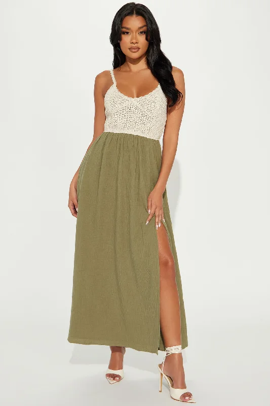 Vacation In The Tropics Maxi Dress - Olive/combo